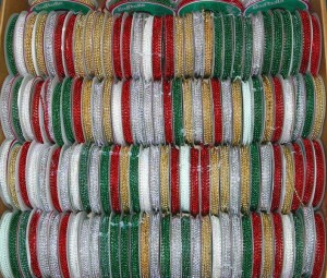 R2 - Christmas Coloured Beads - Box of 144 Spools @ $0.75/sp.
